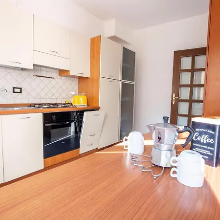 Apartment Ca Del Pestrin Old Town Ac And Wifi