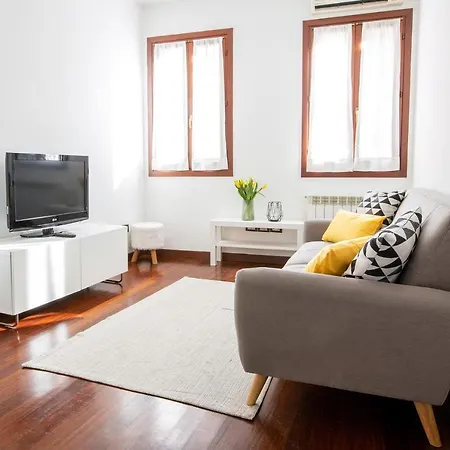Apartment Ca Del Pestrin Old Town Ac And Wifi Venice